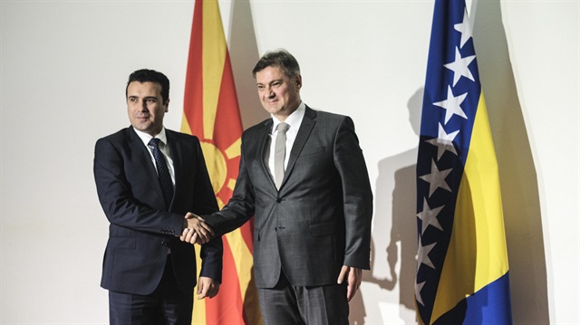 Makedonya Başbakanı Zoran Zaev, Saraybosna'da Bosna Hersek Bakanlar Konseyi Başkanı Denis Zvizdic ile görüştü.