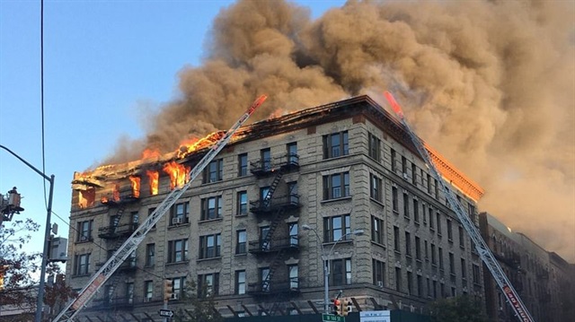 Amerika Birleşik Devletleri’nin (ABD) New York kentinde yangın çıktı. 