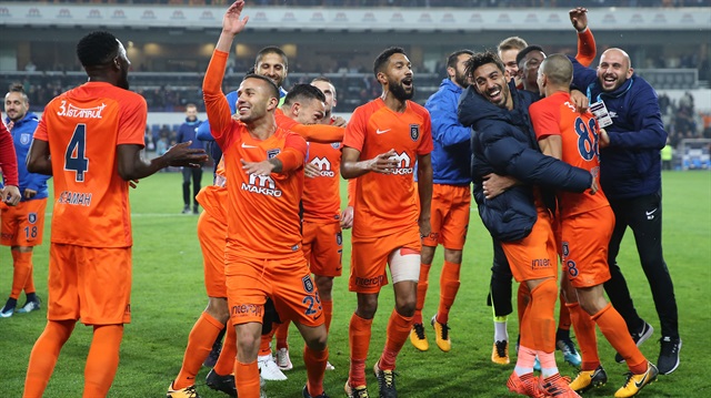 Medipol Başakşehir v Galatasaray: Turkish Super Lig

