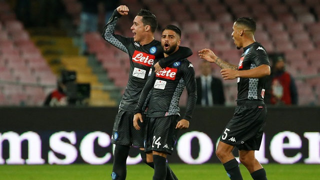 Napoli, bu sezon Serie A'da 13 maçta 11 galibiyet 2 beraberlik almıştır.