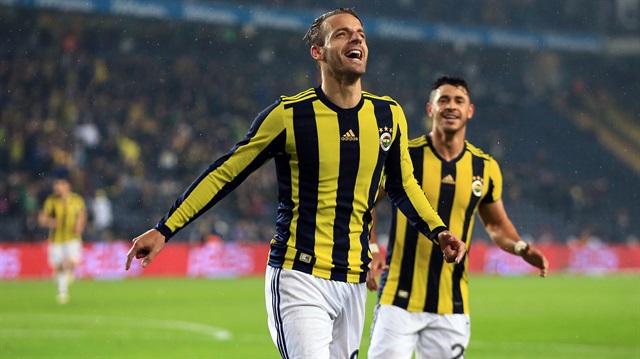 Kendi evinde Sivasspor ile karşılaşan Fenerbahçe, rakibini  4-1 yendi. 