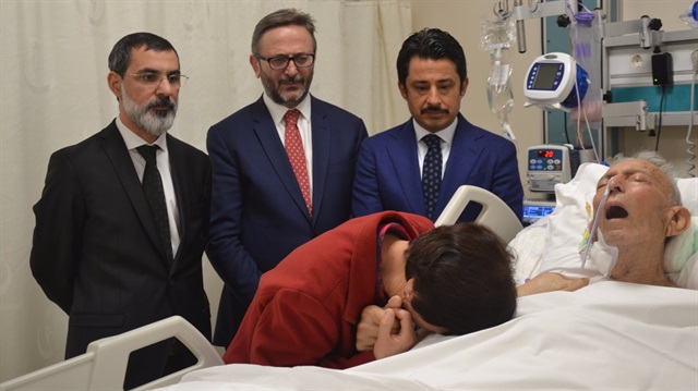koreli ayla dan gazi babasina ziyaret yeni safak