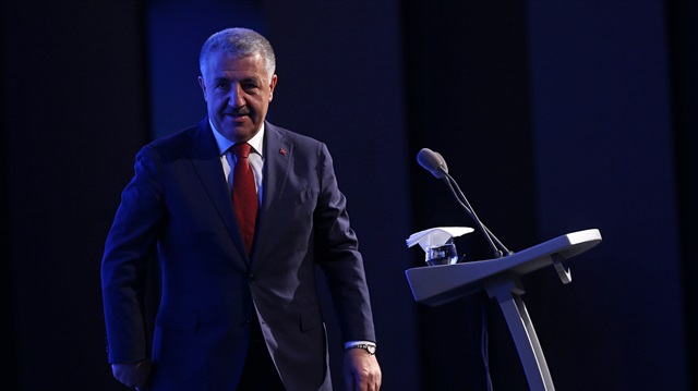 Ulaştırma Denizcilik ve Haberleşme Bakanı Ahmet Arslan. 