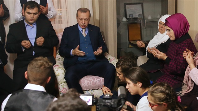 Cumhurbaşkanı Erdoğan, Eren Bülbül'ün ailesini ziyaret etmişti.