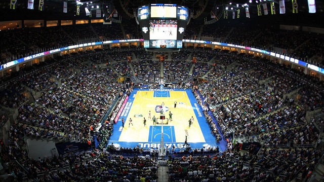 Türkiye Basketbol Federasyonu, 2023 Dünya Kupası'nın ev sahipliği için yaptığı başvuruyu geri çekti. 