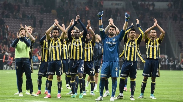 Sozua bu sezon Fenerbahçe formasıyla 14 maçta 1 gol atma başarısı gösterdi.