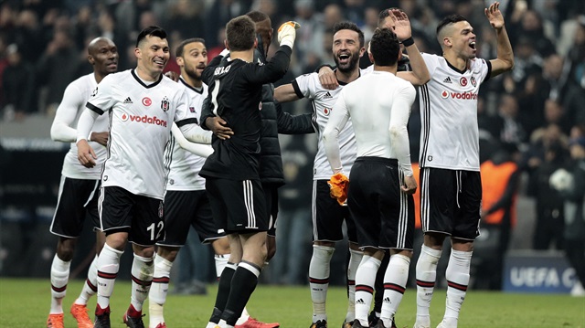 Beşiktaş, Şampiyonlar Ligi'nde gruptan lider çıkan ilkTürk  takımı oldu.
