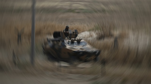 Bingöl'de askeri zırhlı araç devrildi: 1 asker şehit