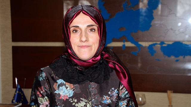 UETD Kadın Kolları Başkanı Ayşe Aşut, savaşlarda en çok zarar gören kesimin kadınlar olduğunu söyledi.