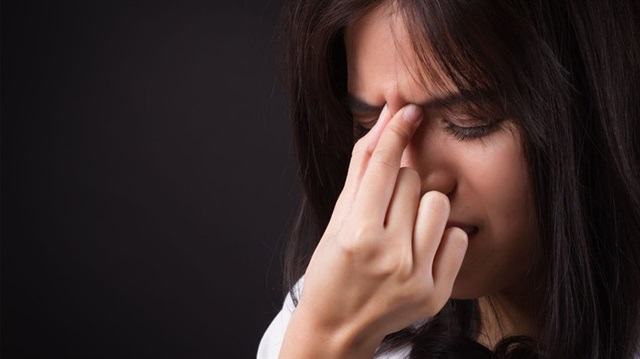 'Yarım baş ağrısı' olarak bilinen migren, insan hayatını olumsuz etkileyen bir hastalık. 