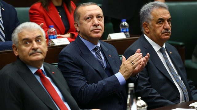 Cumhurbaşkanı Erdoğan bugün AK Parti kurmayları ile görüşecek. 