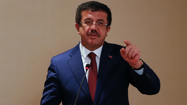 Ekonomi Bakanı Nihat Zeybekçi