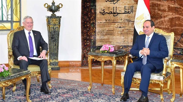 ABD Savunma Bakanı Jim Mattis​ile Mısır Cumhurbaşkanı Sisi