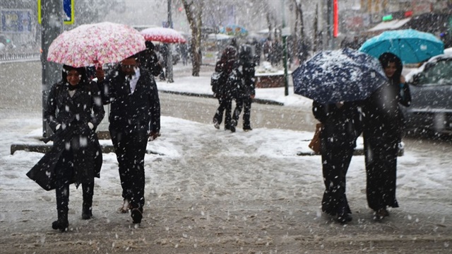 Meteorolojiden Isparta ve Burdur için kar yağışı uyarısı
