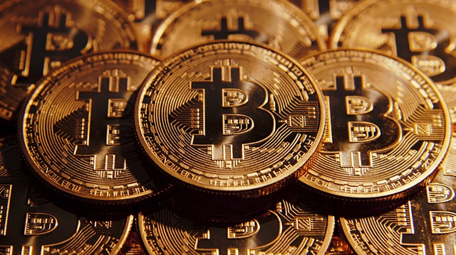 Bitcoin böylece yatırımcısına aradan geçen 11 ayda 11 kattan fazla para kazandırmış oldu.