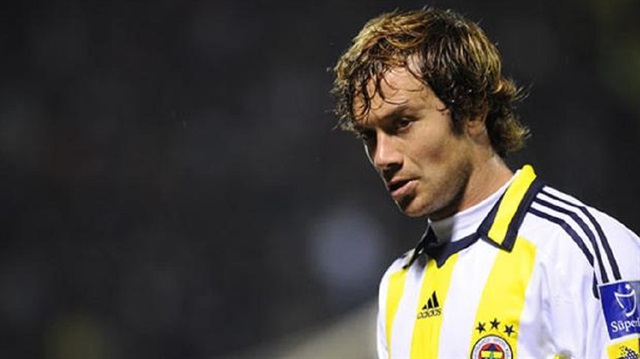 Fenerbahçe'de 188 maça çıkan Lugano, sarı-lacivertli formayla 28 gol atarken, 5 de asist yapmıştı.