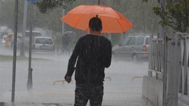 Meteorolojiden bazı illere kuvvetli yağış uyarısı yapıldı.