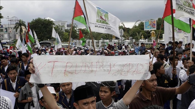 Indonesia asks Muslims states to reject Trump's move