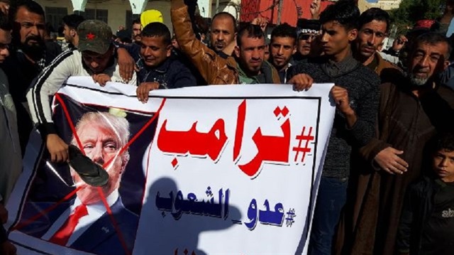 من المساجد والحسينيات.. خروج تظاهرة منددة بقرار ترامب في بغداد


