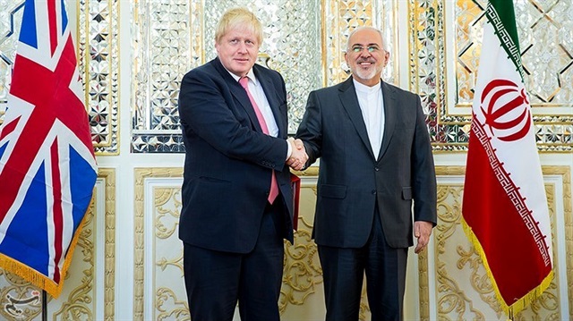 Zarif ile Boris toplantı öncesi fotoğraf çektirdi