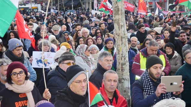 Paris'te Kudüs'e destek için yürüyüş gerçekleştirdiler