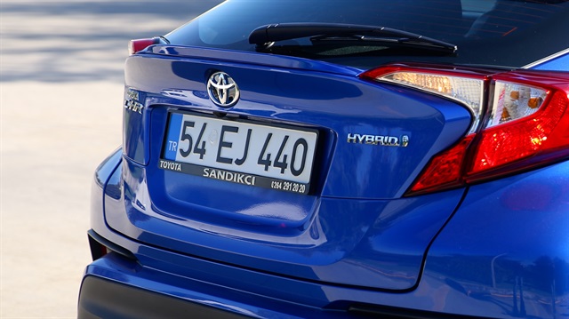 Türkiye'de üretiliyor, 100 ülkeye satılıyor: Toyota C-HR