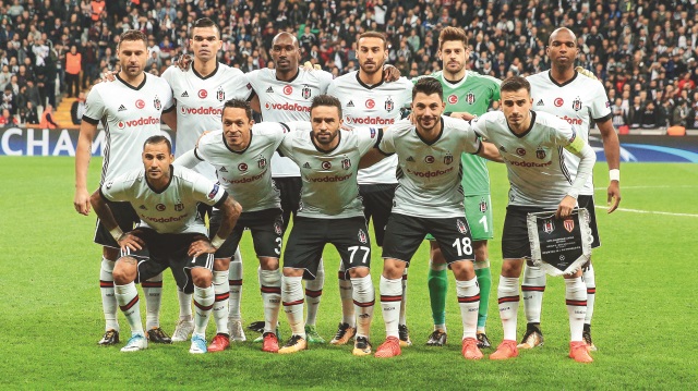  Tarihinde ilk kez Şampiyonlar Ligi gruplarından çıkan Beşiktaş, son 16 turunda eşleştiği Bayern Münih ile ilk maçı 20 Şubat 2018'de deplasmanda, rövanşı ise 14 Mart 2018'de evinde oynayacak.