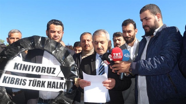 Lefkoşa'da, Afrika gazetesinin Cumhurbaşkanı Erdoğan'a hakaret içeren karikatürü sayfalarına taşıması protesto edildi.