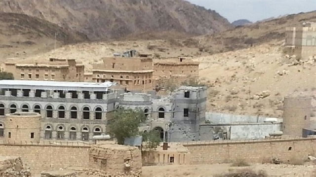 وفد من الصحة التركية يواصل تركيب مستشفى ميداني جنوبي اليمن