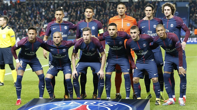 Paris Saint-Germain grupları 1 mağlubiyet alarak lider tamamlamıştı.