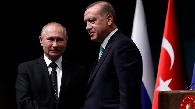Cumhurbaşkanı Erdoğan, Putin'e listeyi verdi.