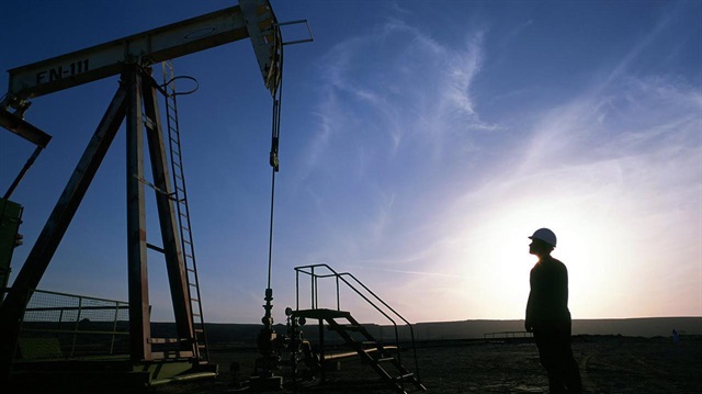 Brent petrolün varil fiyatı geriledi