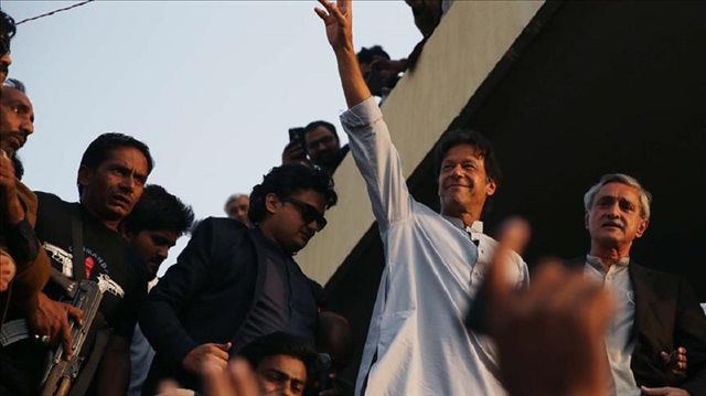 hairman of the Pakistan Tehreek-e-Insaaf (Movement for Justice), Imran Khan (C), Jahangir Tareen (R)