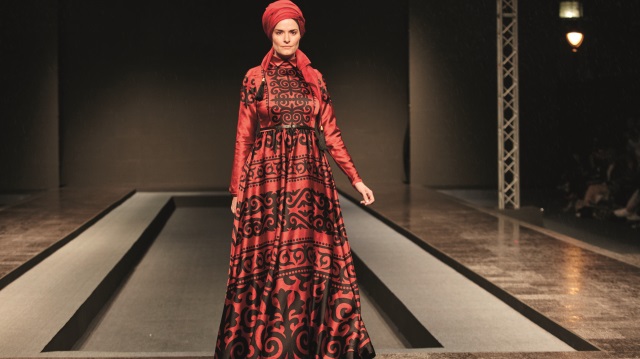 Dubai’de 3. kez gerçekleşen 'Modest Fashion Week'e Türk modacılar damgasını vurdu