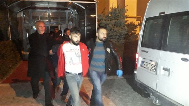 Kayseri'de gerçekleştirilen uyuşturucu operasyonunda 11 kişi gözaltına alındı. 