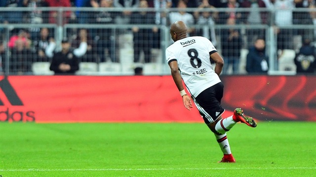 Ryan Babel, Osmanlıspor maçında attığı 3 golle kariyerinde ilk kez hat-trick yaptı. 