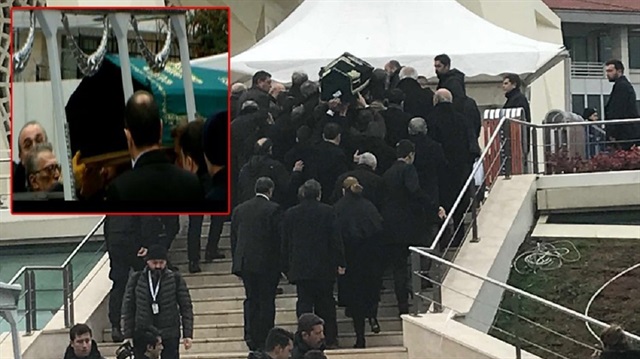 Mesut Yılmaz'ın oğlu Mehmet Yavuz Yılmaz'ın cenazesi, Marmara İlahiyat Camisi'nde kılınacak namazın ardından toprağa verilecek.