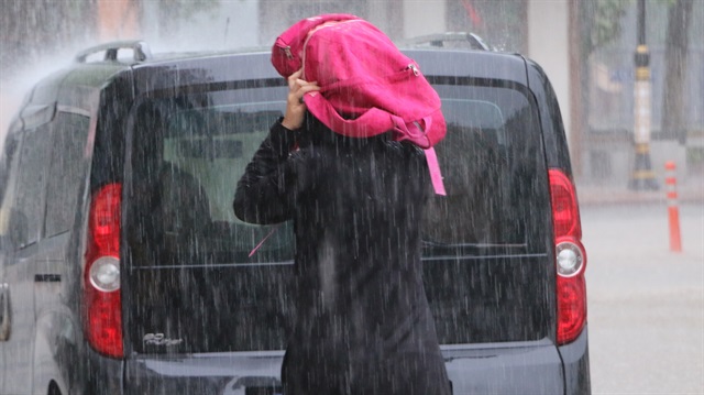 Ankara için kuvvetli sağanak yağış uyarısı yapıldı. 