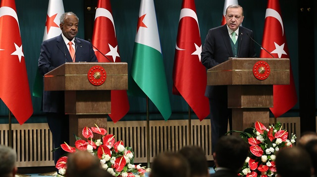 Cumhurbaşkanı Erdoğan, Cibuti Cumhurbaşkanı Guelleh ile ortak basın açıklaması yaptı.