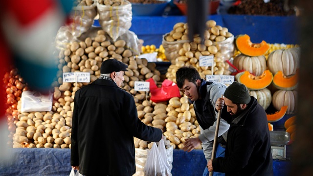 Ekonomi Bakanı Nihat Zeybekçi'den enflasyon için Nisan ayı müjdesi