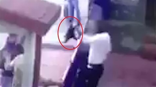 Erzincan'daki askerin kediye yaptığı işkence böyle görüntülenmişti. 