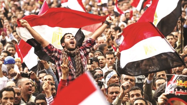 Arap Baharı ile başlayan Mursi’ye darbe nedeniyle bozulan Türkiye-Mısır ilişkilerine ilişkin Mısır Dışişleri Bakanı Şükri, Türkiye ile gerilimi bitirmeye hazır olduklarını söyledi.
