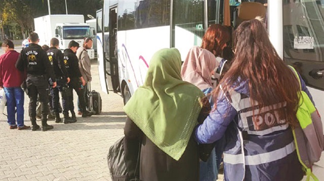 Örgüt, FETÖ’cü kadınları
güzellik ve zeka seviyelerine
göre kategorize etmiş.