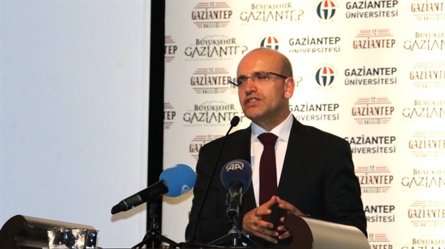 Başbakan Yardımcısı Mehmet Şimşek, Türkiye'nin 4. sanayi dönüşümü hakkında Gaziantep'te değerlendirmelerde bulundu.