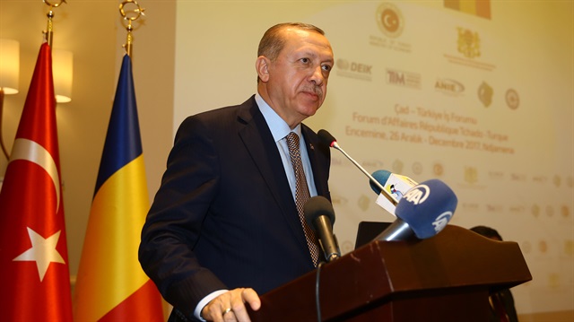 Cumhurbaşkanı Erdoğan,  Çad Cumhurbaşkanı İdris Debi ile birlikte Çad-Türkiye İş Forumuna katıldı.