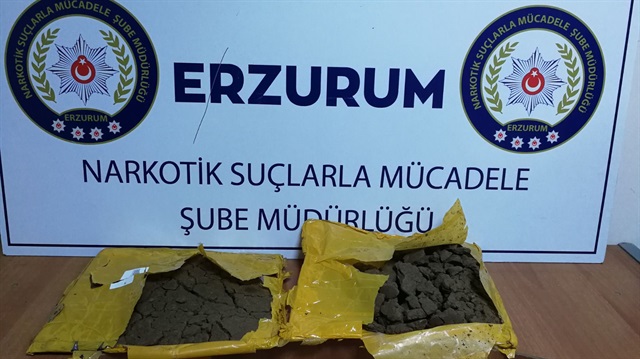Erzurum'daki uyuşturucu operasyonunda metamfetamin ele geçirilirken 4 kişi tutuklandı.
