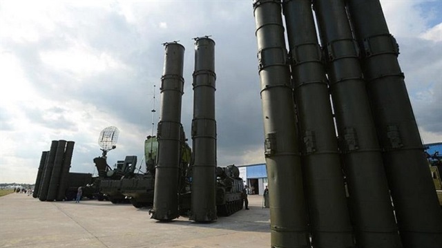 Rusya: Türkiye, 4 adet S-400 bataryasını 2.5 milyar dolara satın aldı. 