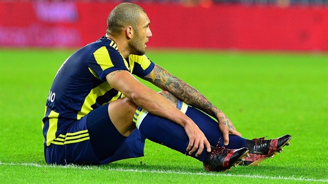 Fenerbahçe'nin Brezilyalı oyuncusu Fernandao, İstanbulspor maçındaki performansı sebebiyle tepki gördü.