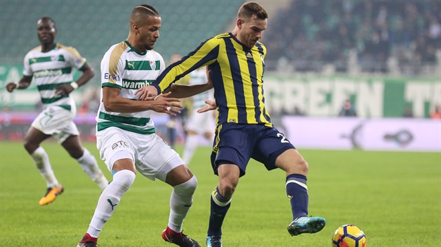 Janssen, Fenerbahçe formasıyla bu sezon 12 resmi maçta 3 gol attı, 4 de asist yaptı. 