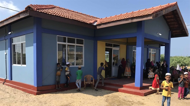 Sri Lanka'daki Türk köyünde inşa edilen anaokulu, sağlık ocağı ve çocuk oyun alanı